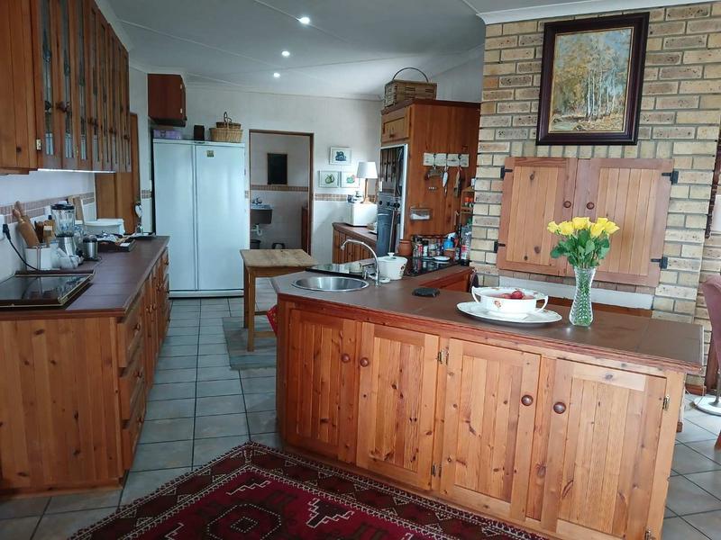 3 Bedroom Property for Sale in Stilbaai Wes Western Cape